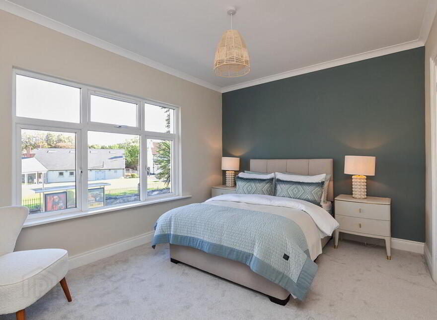 11 Bloomfield Road, Belfast, BT5 5LR