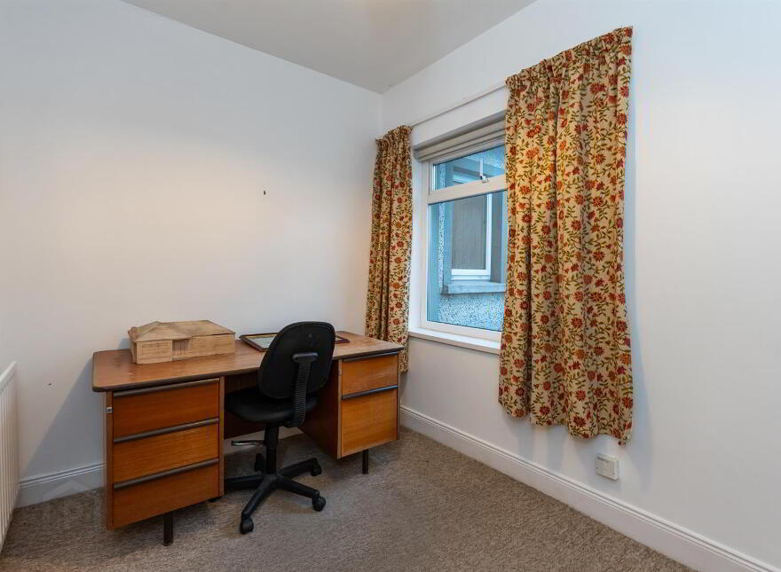 25 Donaghadee Road, Millisle, BT22 2BY