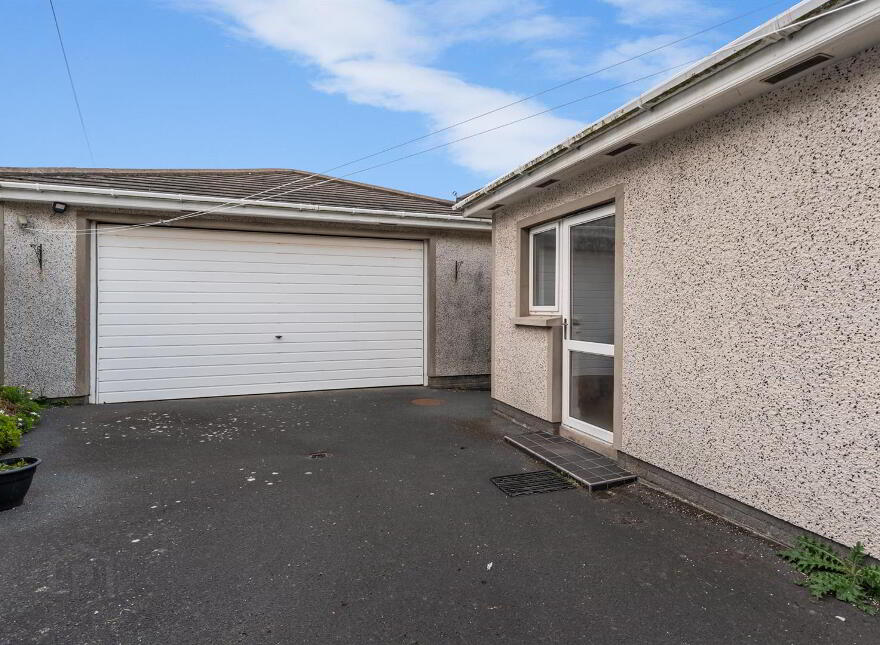 25 Donaghadee Road, Millisle, BT22 2BY