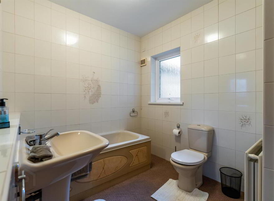 25 Donaghadee Road, Millisle, BT22 2BY