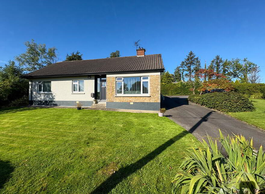 Drumbear, Monaghan, H18FD55 photo