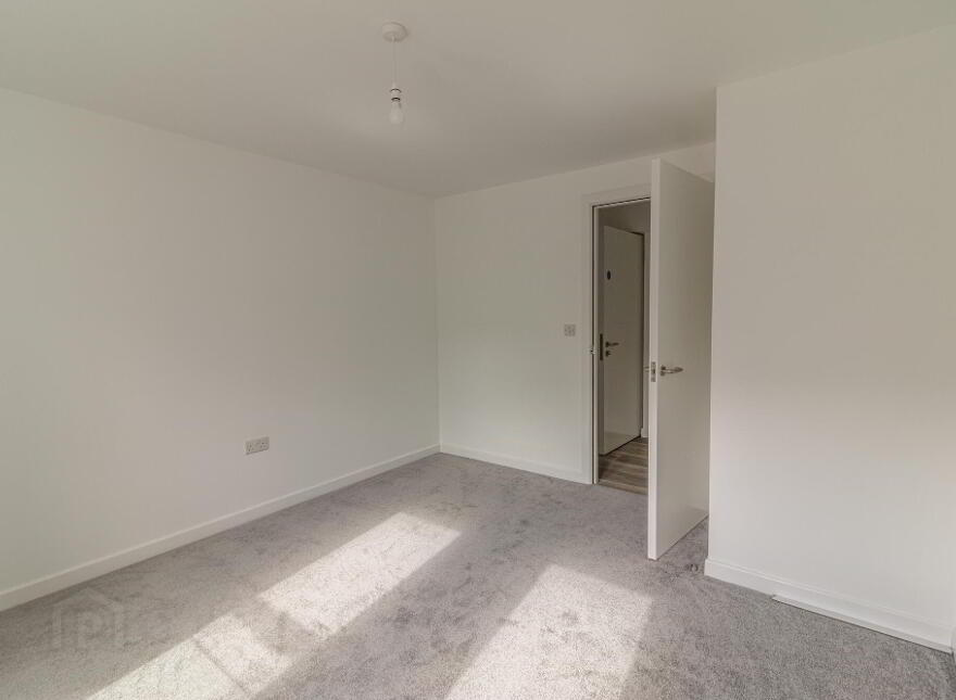 Apt 2, High Street, Portaferry, BT22 1QT