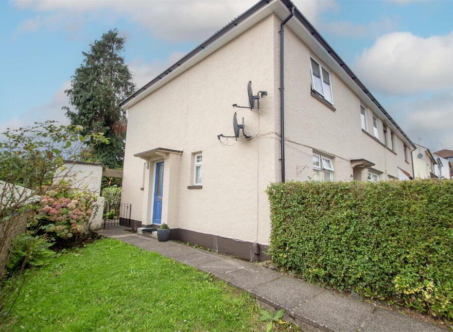 Apt, 30 Slieveban Drive, Andersonstown, Belfast, BT11 8HF