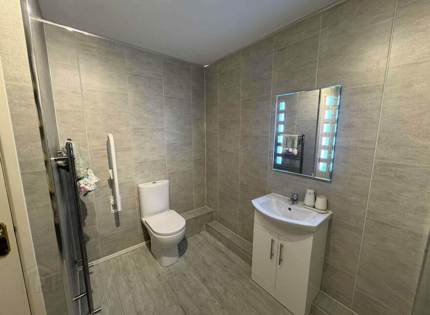 1 Brooklands Drive, Whitehead, Carrickfergus, BT38 9SL