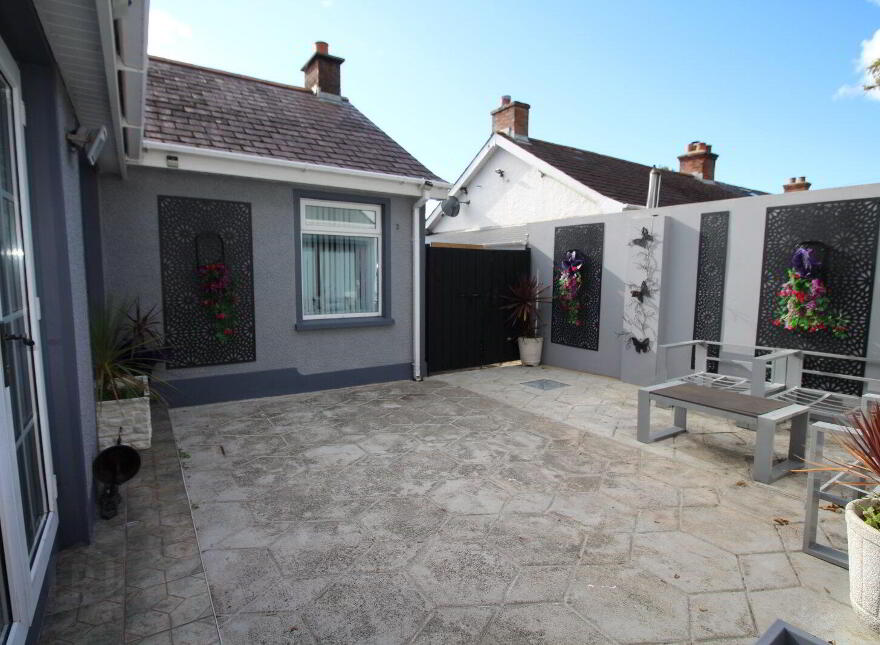 71 Belfast Road, Whitehead, Carrickfergus, BT38 9SU