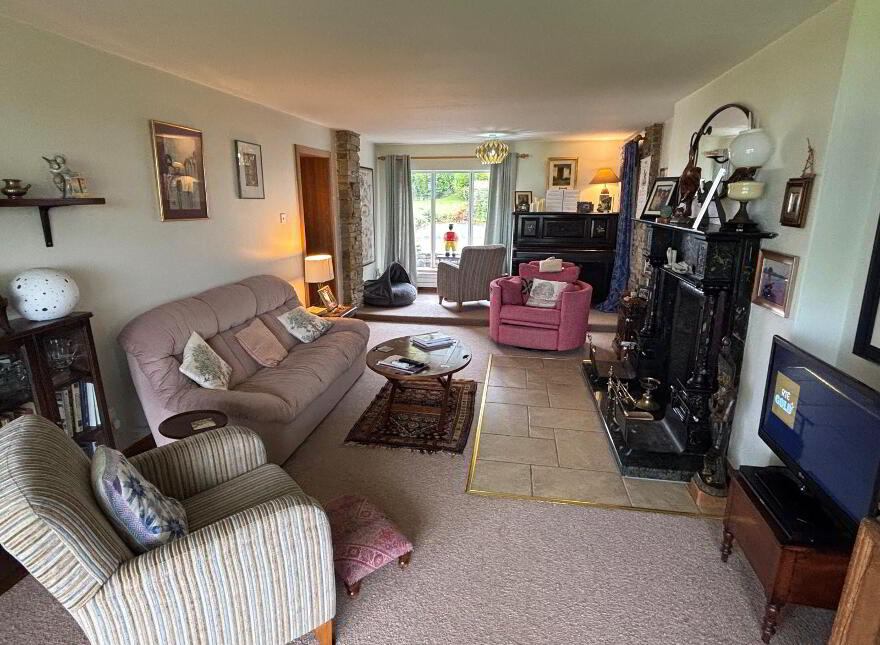 Shore Cottage, Hall Demesne, Mountcharles, F94C2H4