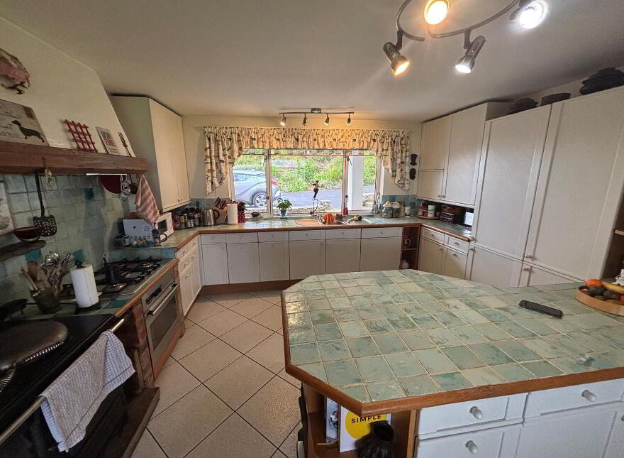 Shore Cottage, Hall Demesne, Mountcharles, F94C2H4