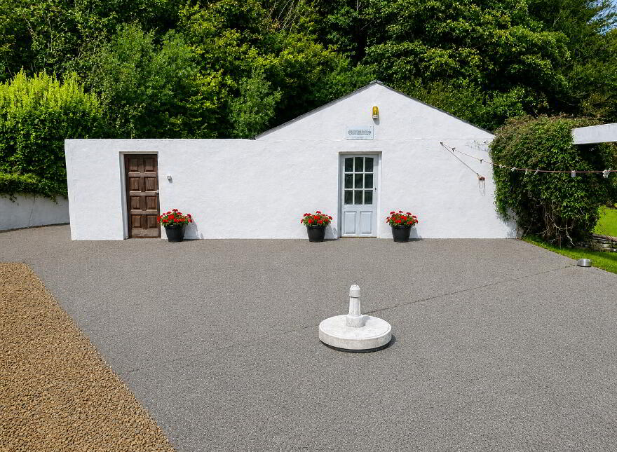 Shore Cottage, Hall Demesne, Mountcharles, F94C2H4