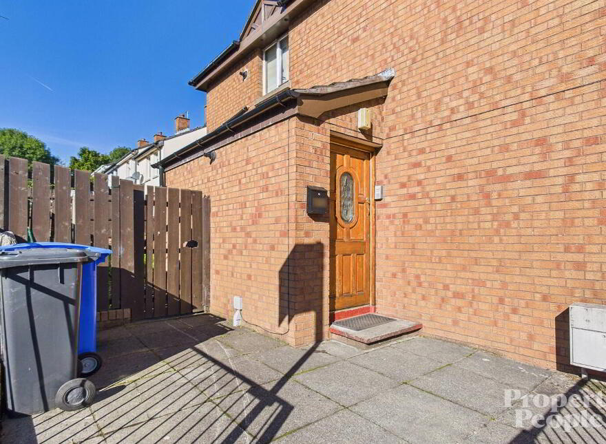 10 Waveney Heights, Belfast, BT15 4FA