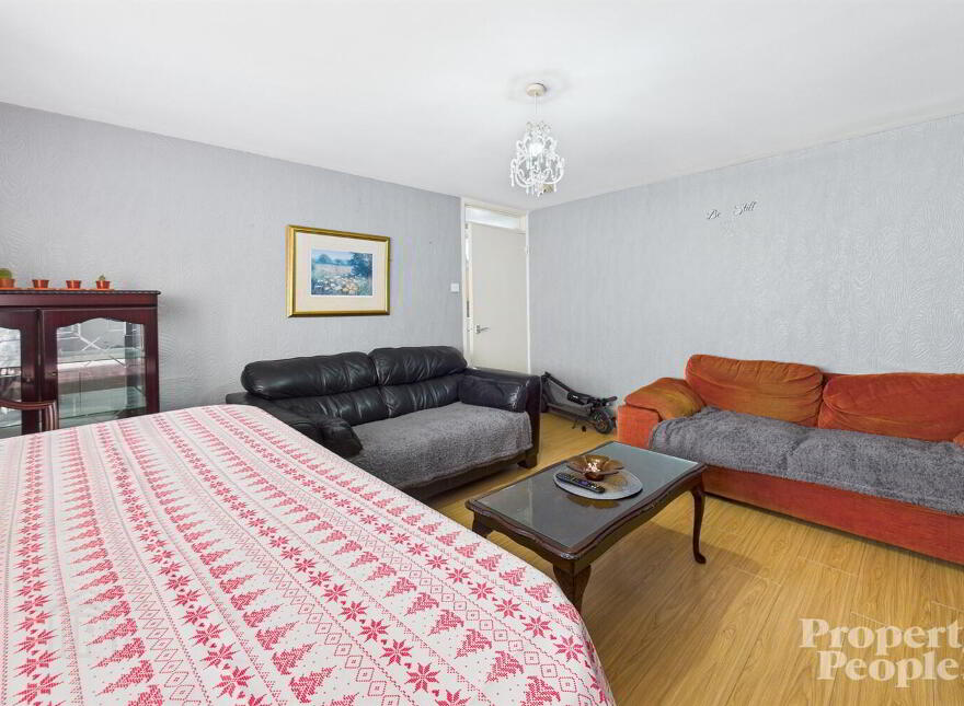10 Waveney Heights, Belfast, BT15 4FA