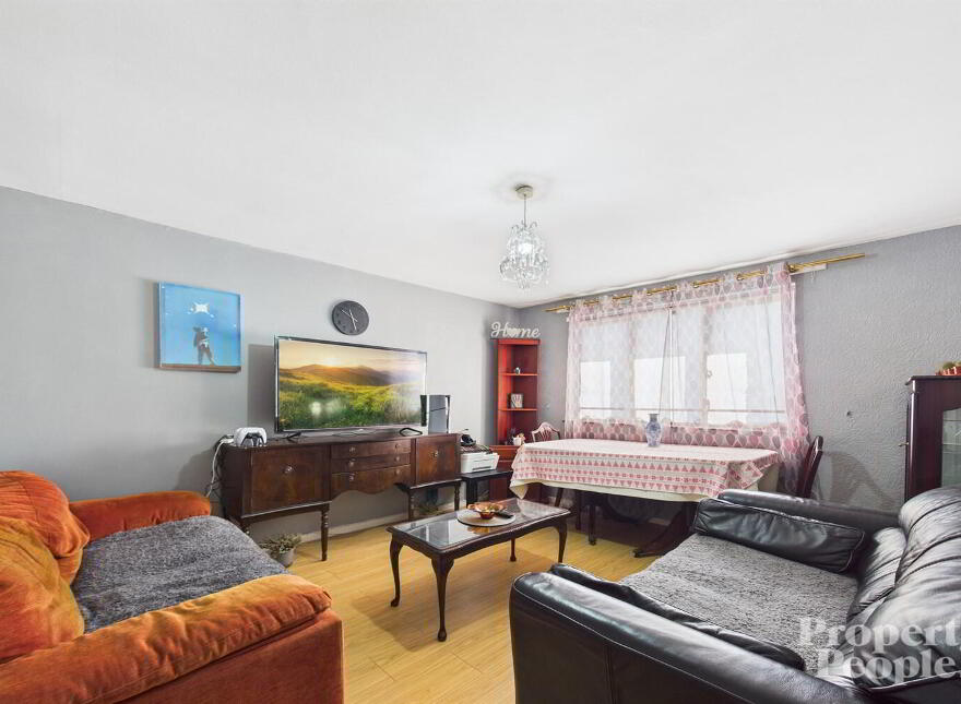 10 Waveney Heights, Belfast, BT15 4FA