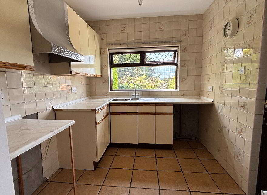 25 Oakley Avenue, Holywood, BT18 9PA