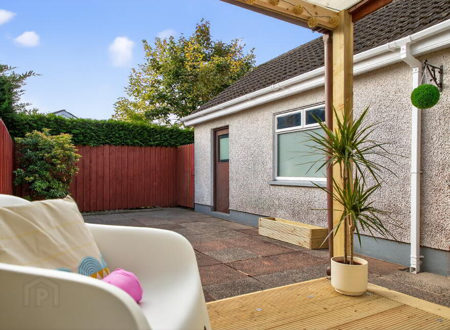 33 Beechwood Avenue, Ahoghill, Ballymena, BT42 1ND