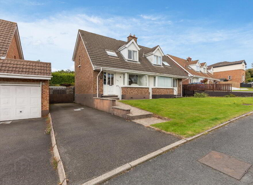 157 Dunlady Manor, Dundonald, Belfast, BT16 1YS