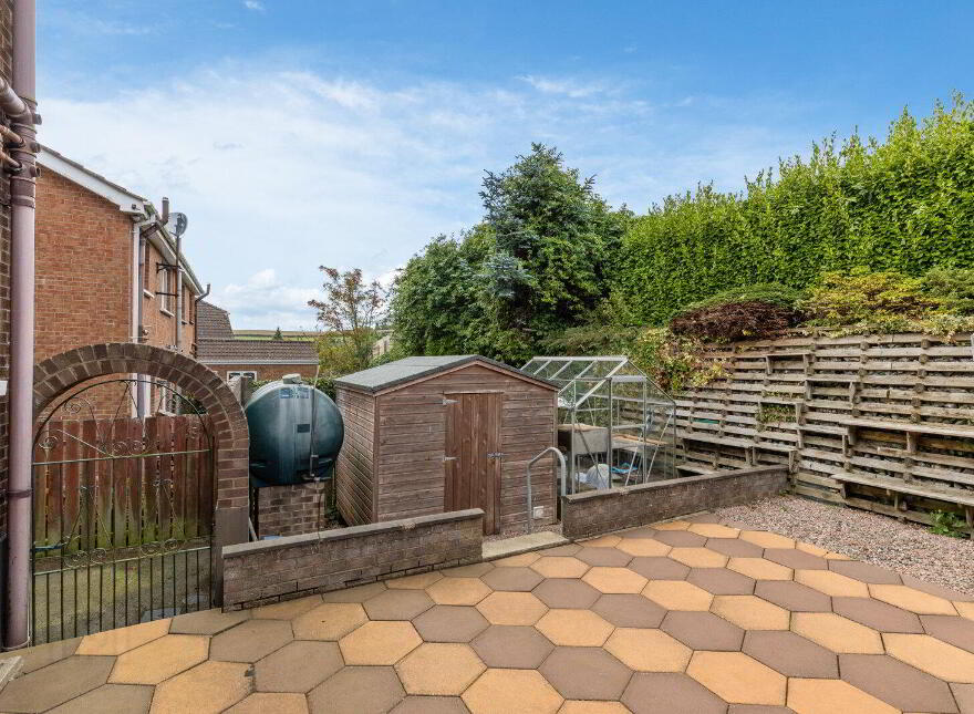 157 Dunlady Manor, Dundonald, Belfast, BT16 1YS