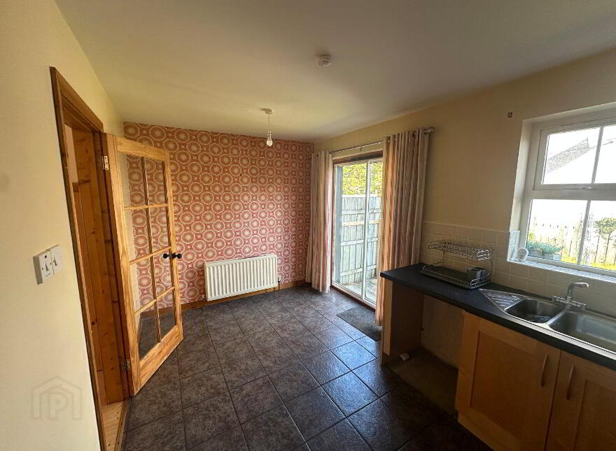 34 Cairndore Walk, Newtownards, BT23 8PE