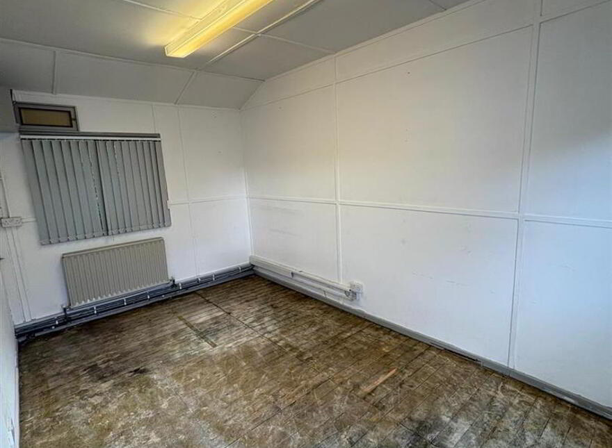 Unit 11 C Lowes Industrial Estate, 31 Ballynahinch Road, Carryduff, Belfast, BT8 8DN photo