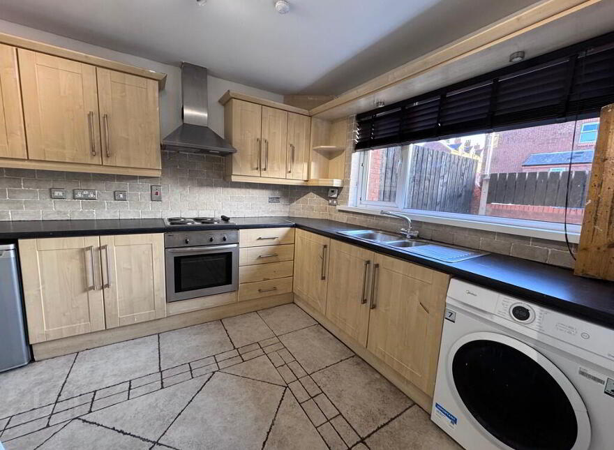 797 Crumlin Road, Belfast, BT14 8AA