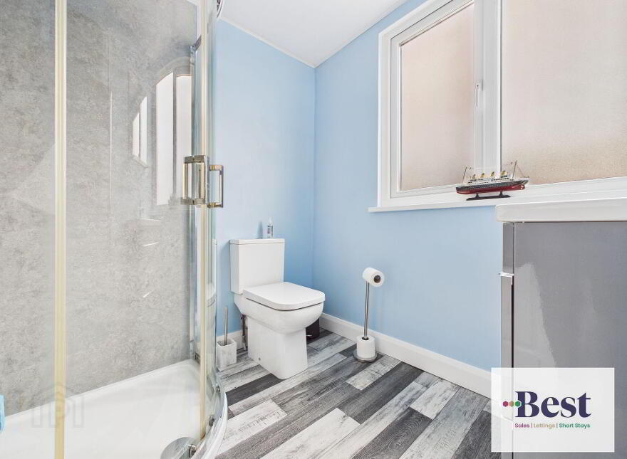 43 Argyll Avenue, Larne, BT40 2JX