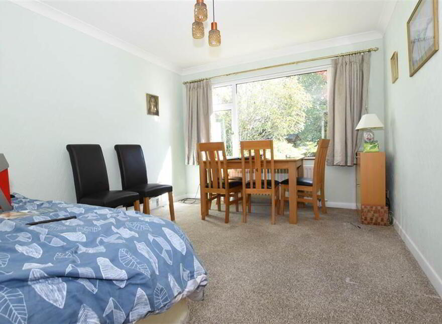 6 Brooklands Road, Newtownards, BT23 4TL