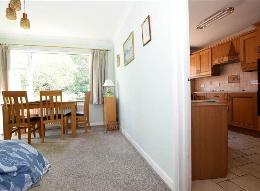 6 Brooklands Road, Newtownards, BT23 4TL