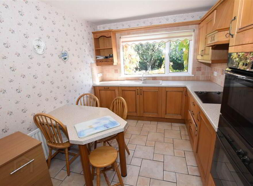 6 Brooklands Road, Newtownards, BT23 4TL
