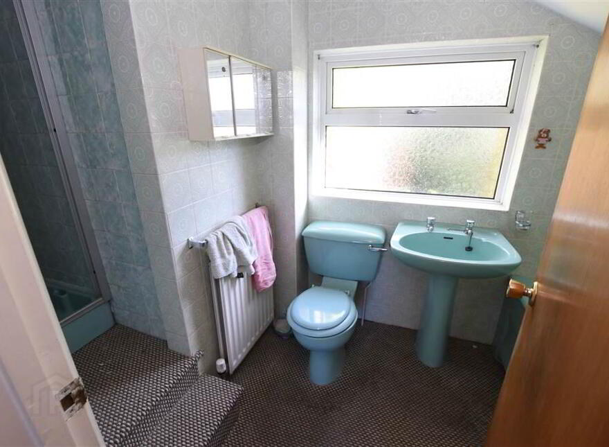 6 Brooklands Road, Newtownards, BT23 4TL
