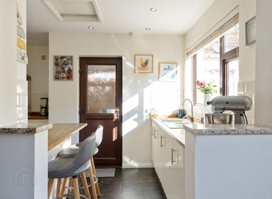 25 Crawfordsburn Road, Newtownards, BT23 4EA