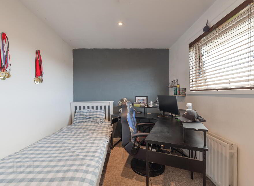 13 Lawson Park, Portavogie, Newtownards, BT22 1EX