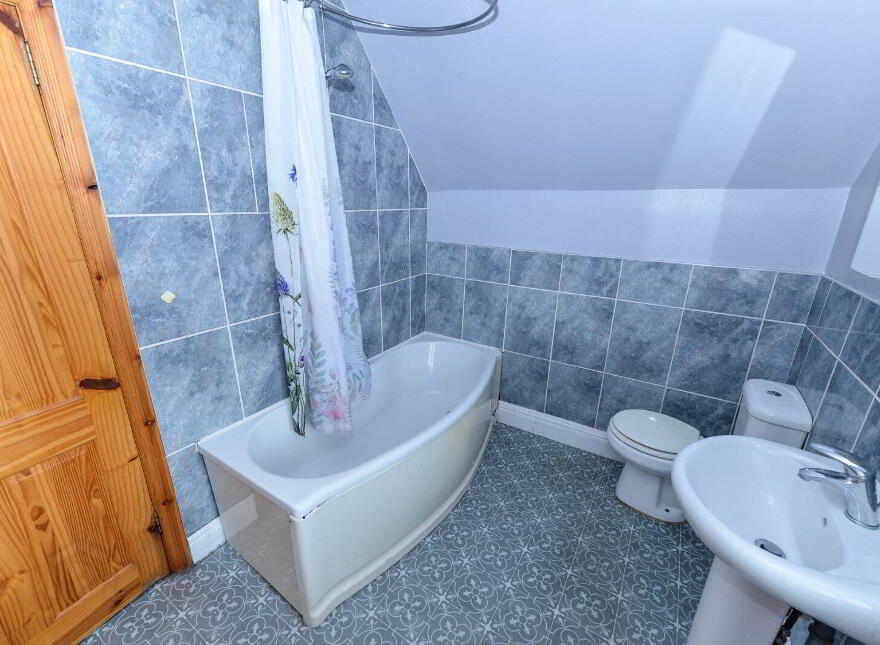2 Somme Drive, Cregagh, Belfast, BT6 9JJ
