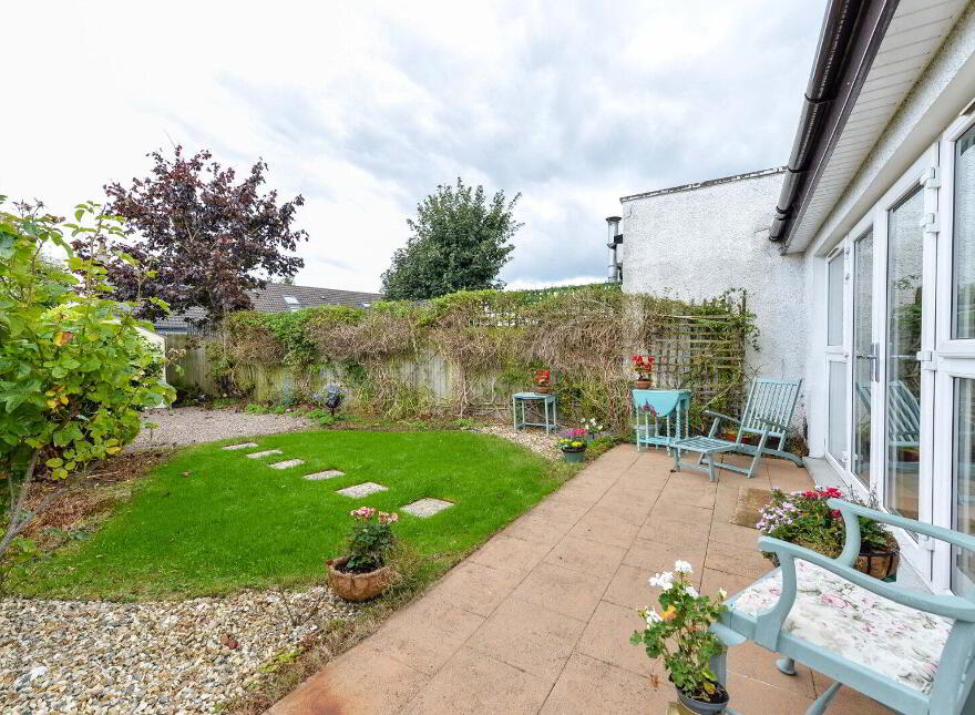 2 Somme Drive, Cregagh, Belfast, BT6 9JJ