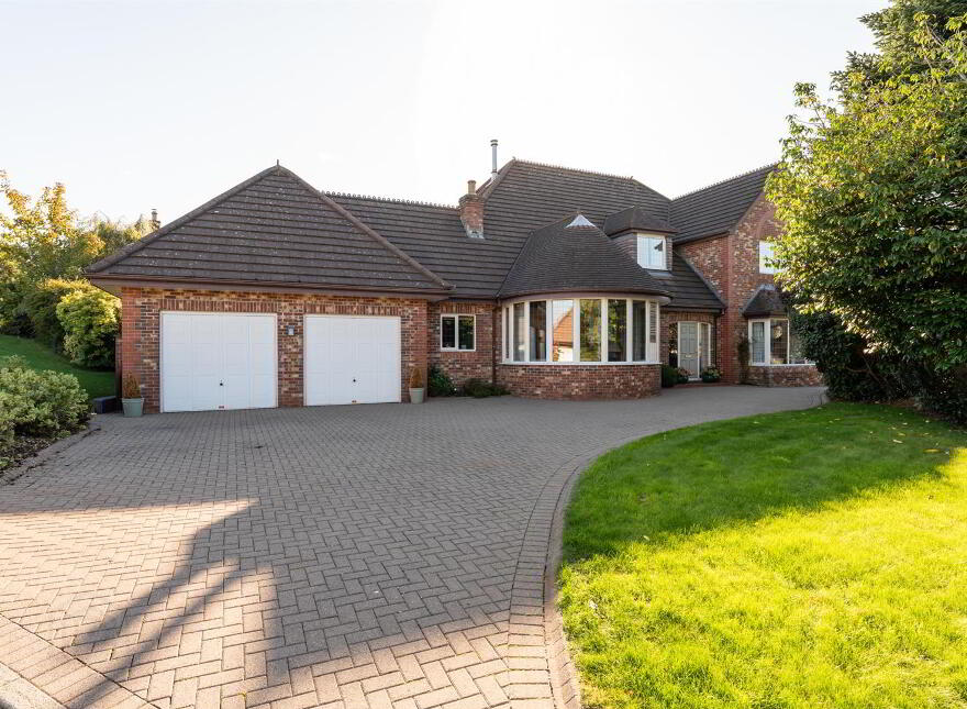 17 Manor Park, Killinchy Road, Comber, BT23 5FW