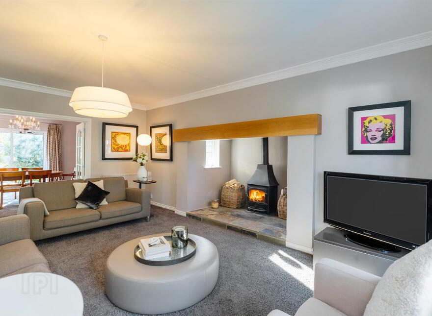 17 Manor Park, Killinchy Road, Comber, BT23 5FW