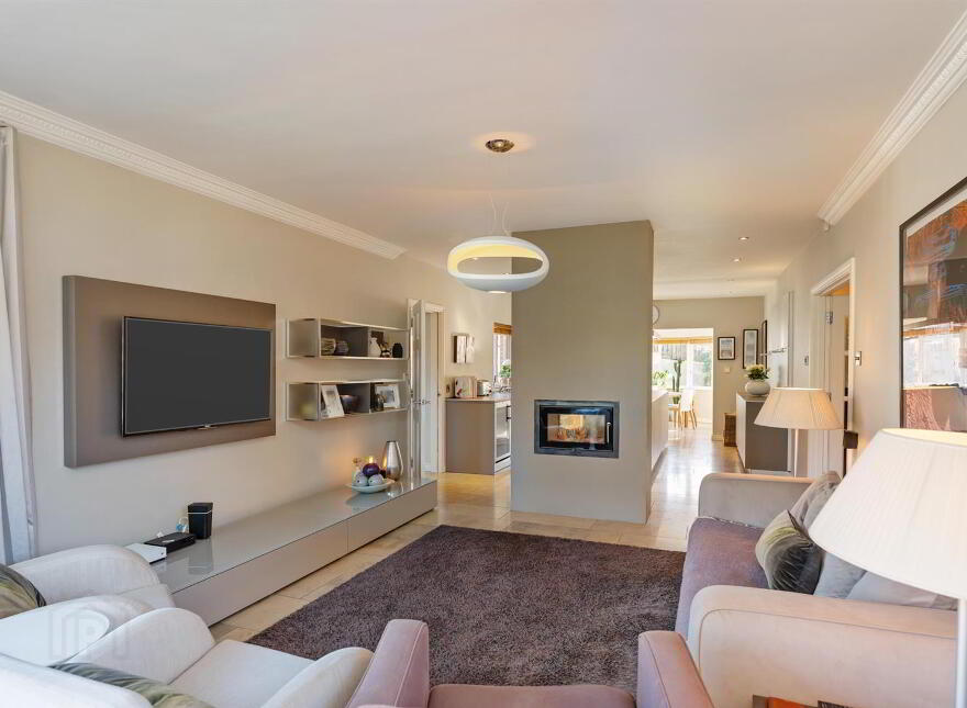 17 Manor Park, Killinchy Road, Comber, BT23 5FW