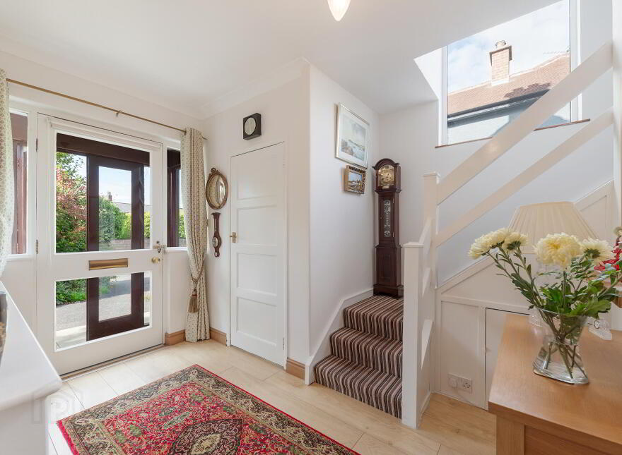 291 Lower Braniel Road, Belfast, BT5 7NS