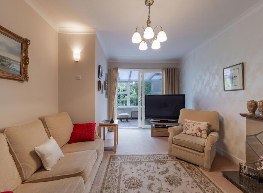 291 Lower Braniel Road, Belfast, BT5 7NS