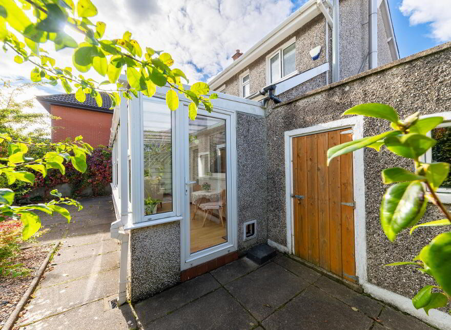 291 Lower Braniel Road, Belfast, BT5 7NS