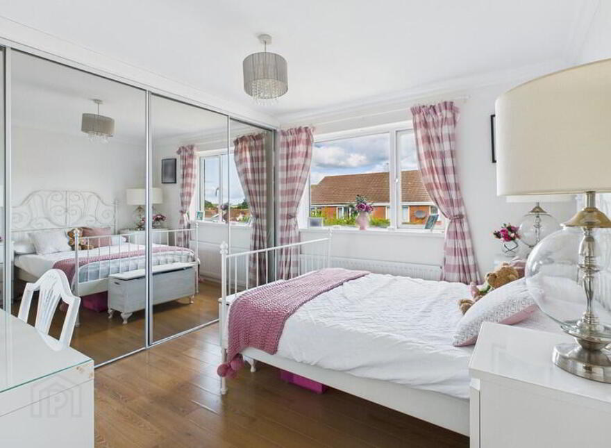 47 Carlton Heights, Bangor, BT19 6ZB