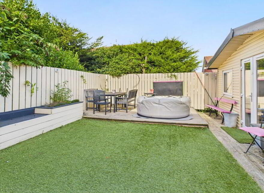 47 Carlton Heights, Bangor, BT19 6ZB