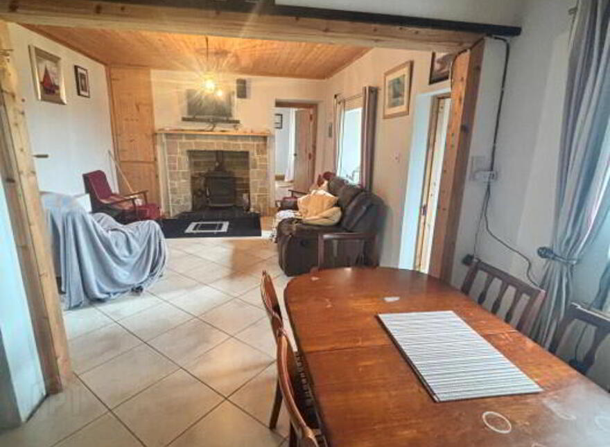 Christy' S, Middlequarter, Inishbofin, H91FT8W