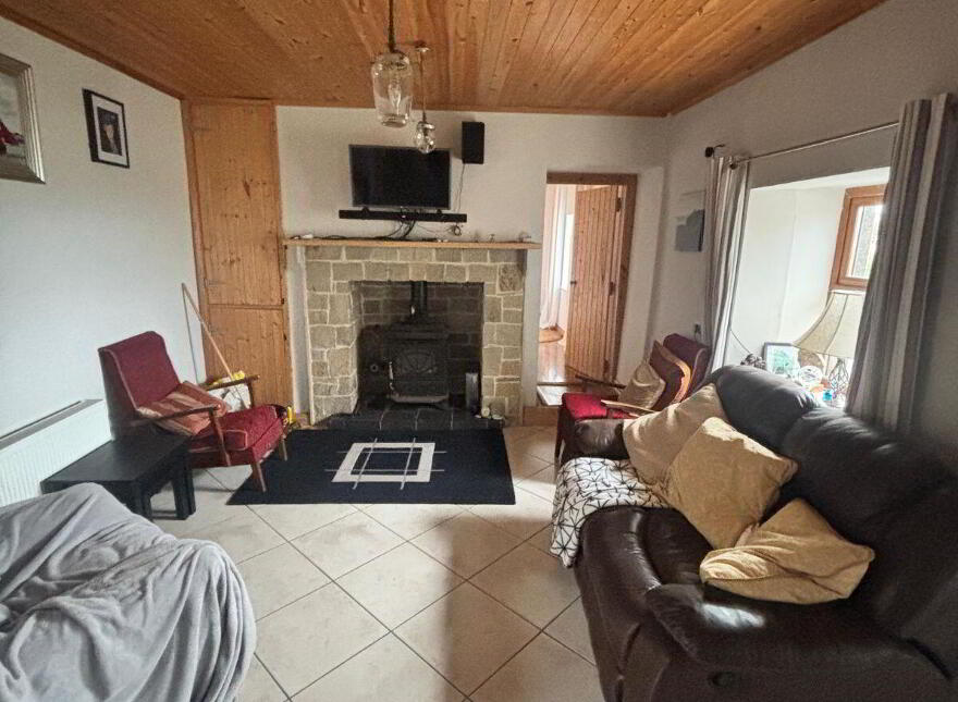 Christy's, Middlequarter, Inishbofin Island, H91FT8W