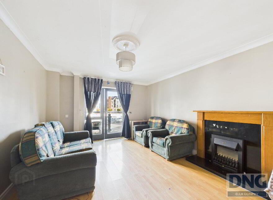 12 The Arches, Barrack Street, R95