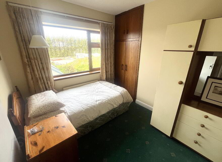 Convent Road, Claremorris