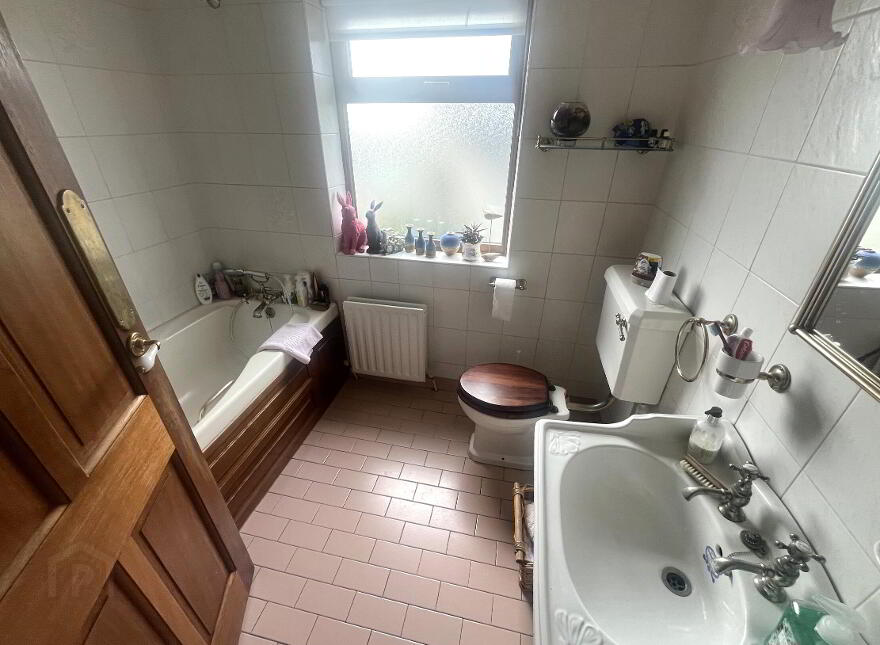 Convent Road, Claremorris