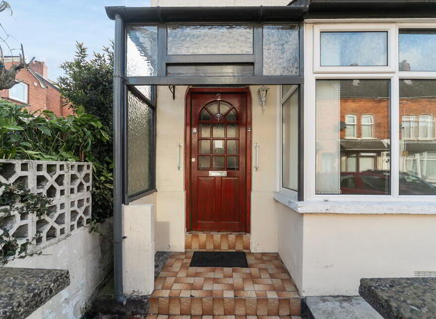2 Clarendon Avenue, Belfast, BT5 5JT