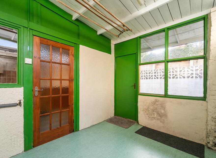 2 Clarendon Avenue, Belfast, BT5 5JT