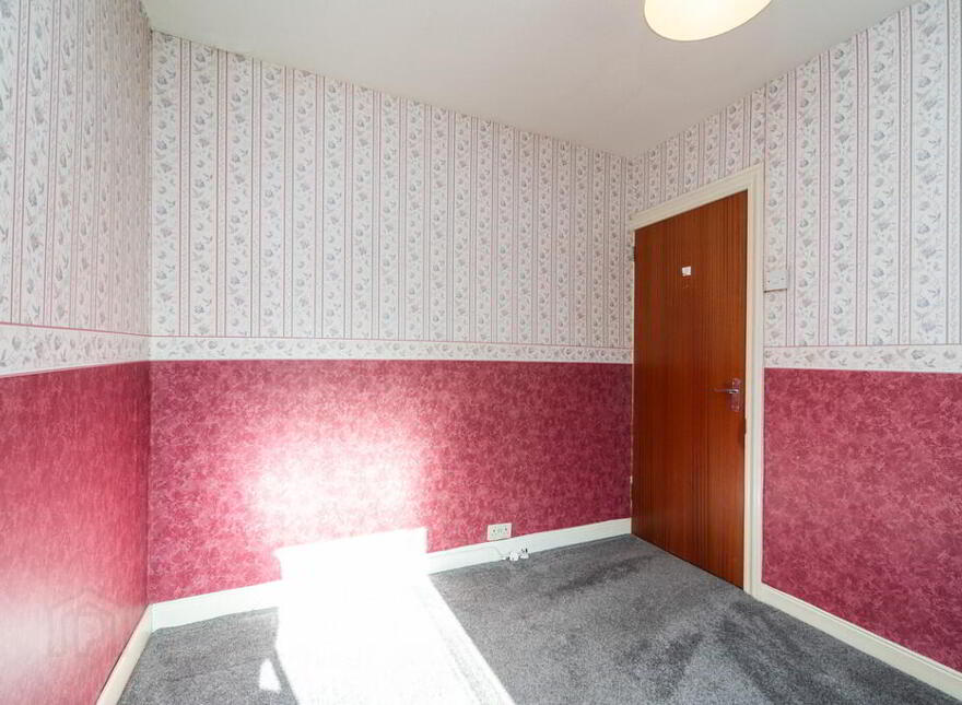 2 Clarendon Avenue, Belfast, BT5 5JT