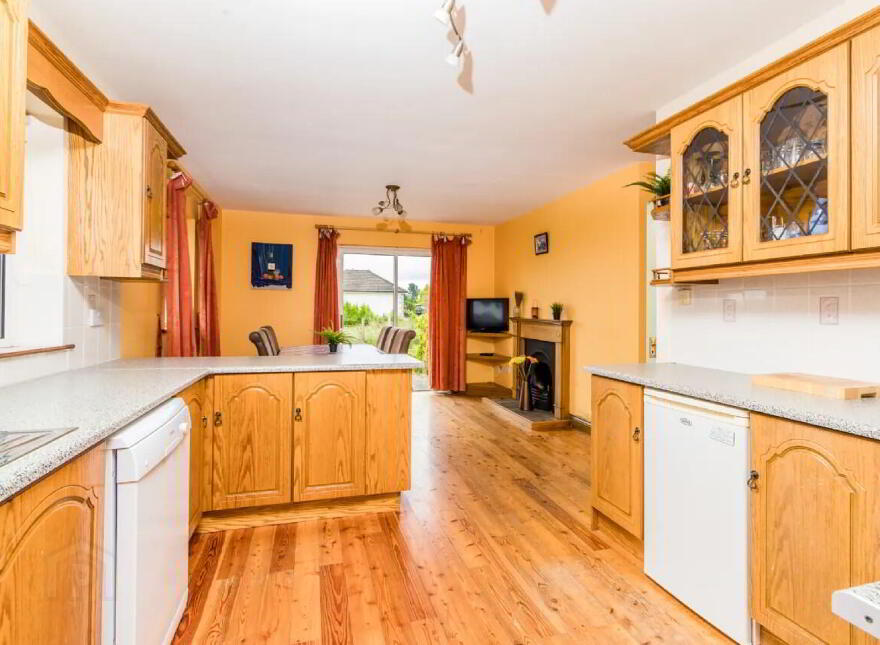 Gardenstown, Lanesborough, N39RP40