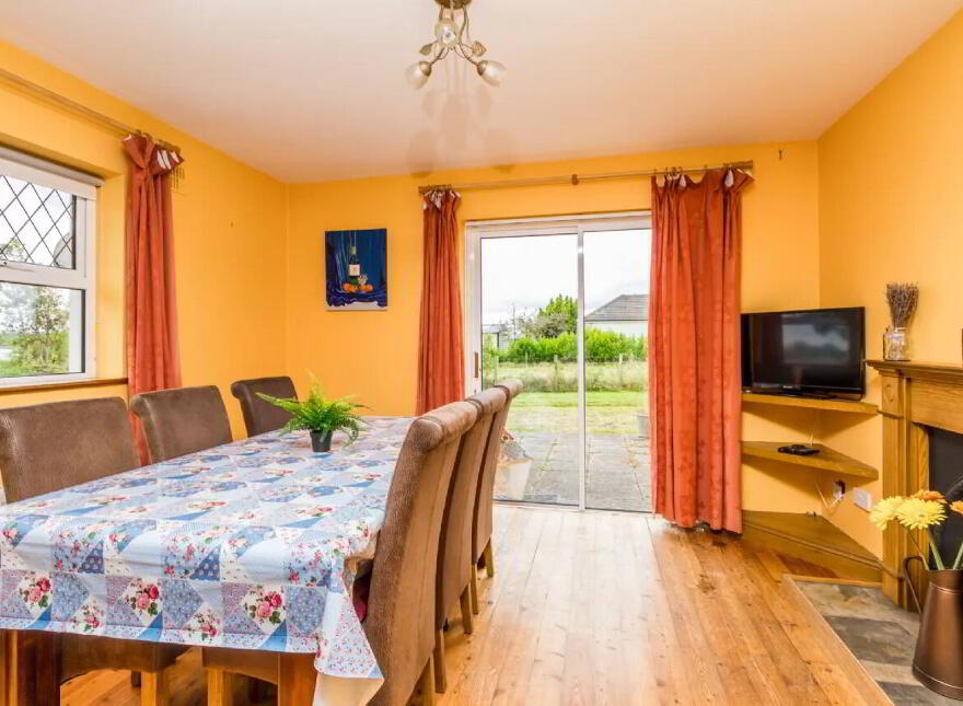 Gardenstown, Lanesborough, N39RP40