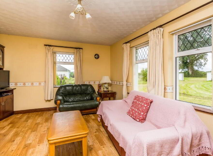 Gardenstown, Lanesborough, N39RP40